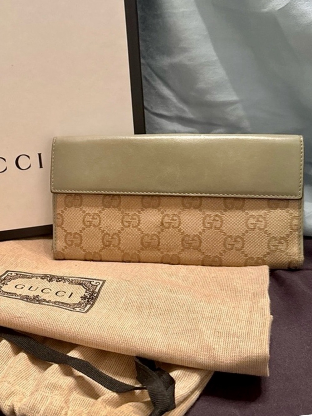 Gucci GG Canvas Heart Continental Wallet Tan Leather w/ Box Dust Bag COA - Picture 3 of 16